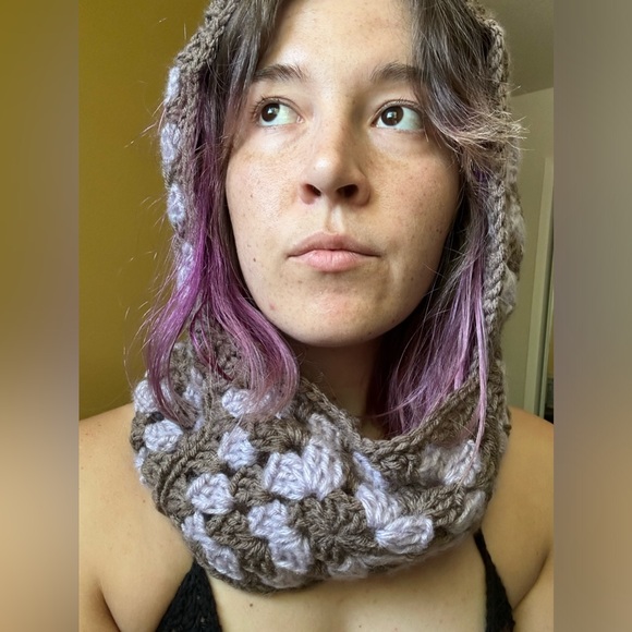 Handmade crochet balaclava - Picture 3 of 3